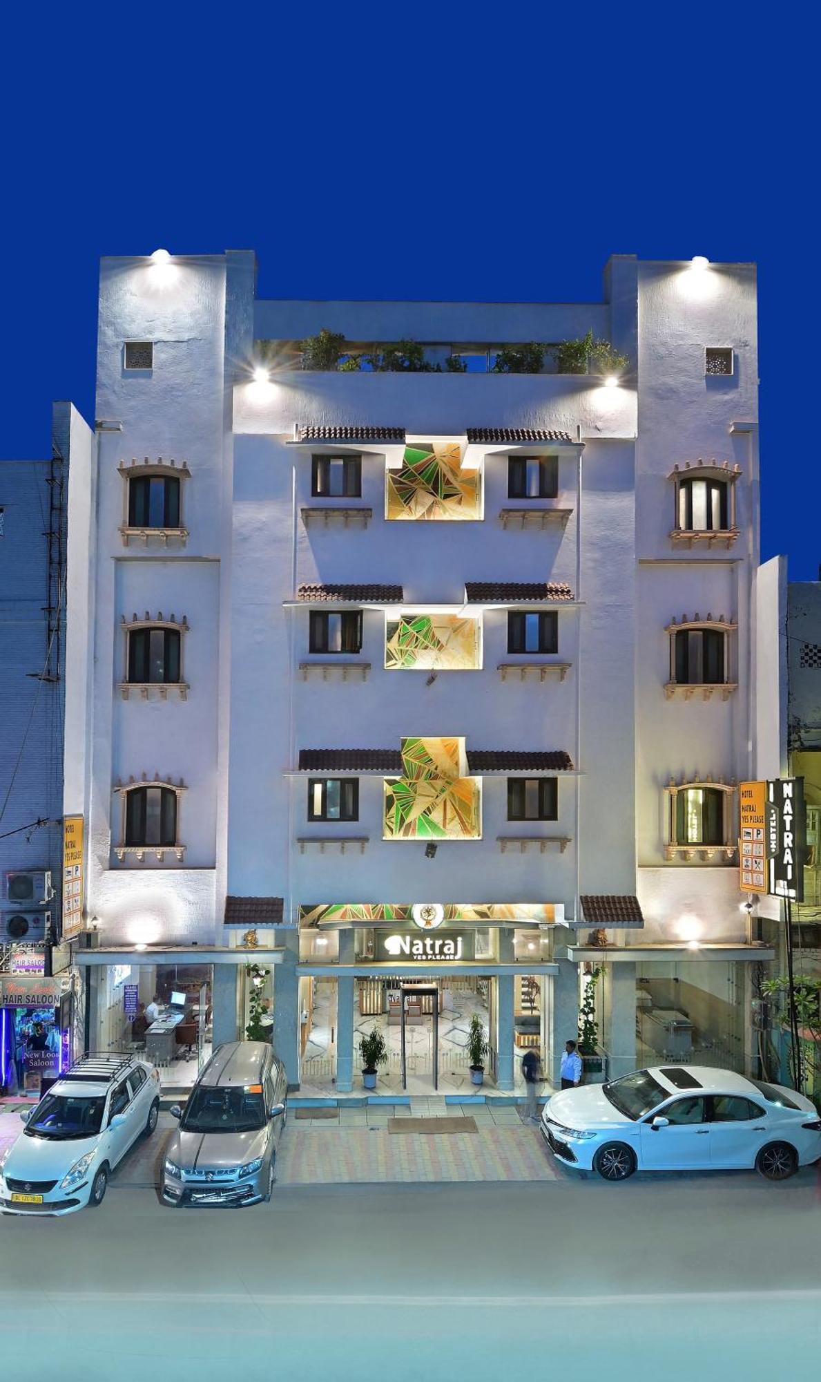 The Natraj Yes Please New Delhi Hotel Exterior photo